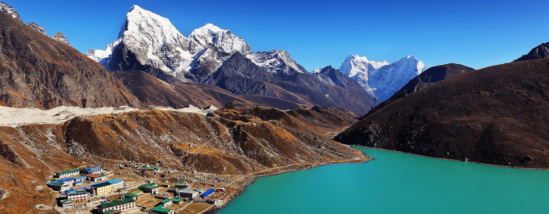 Everest view from gokyo lake